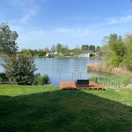 Apartmany Silvia Dunajská Streda Buitenkant foto