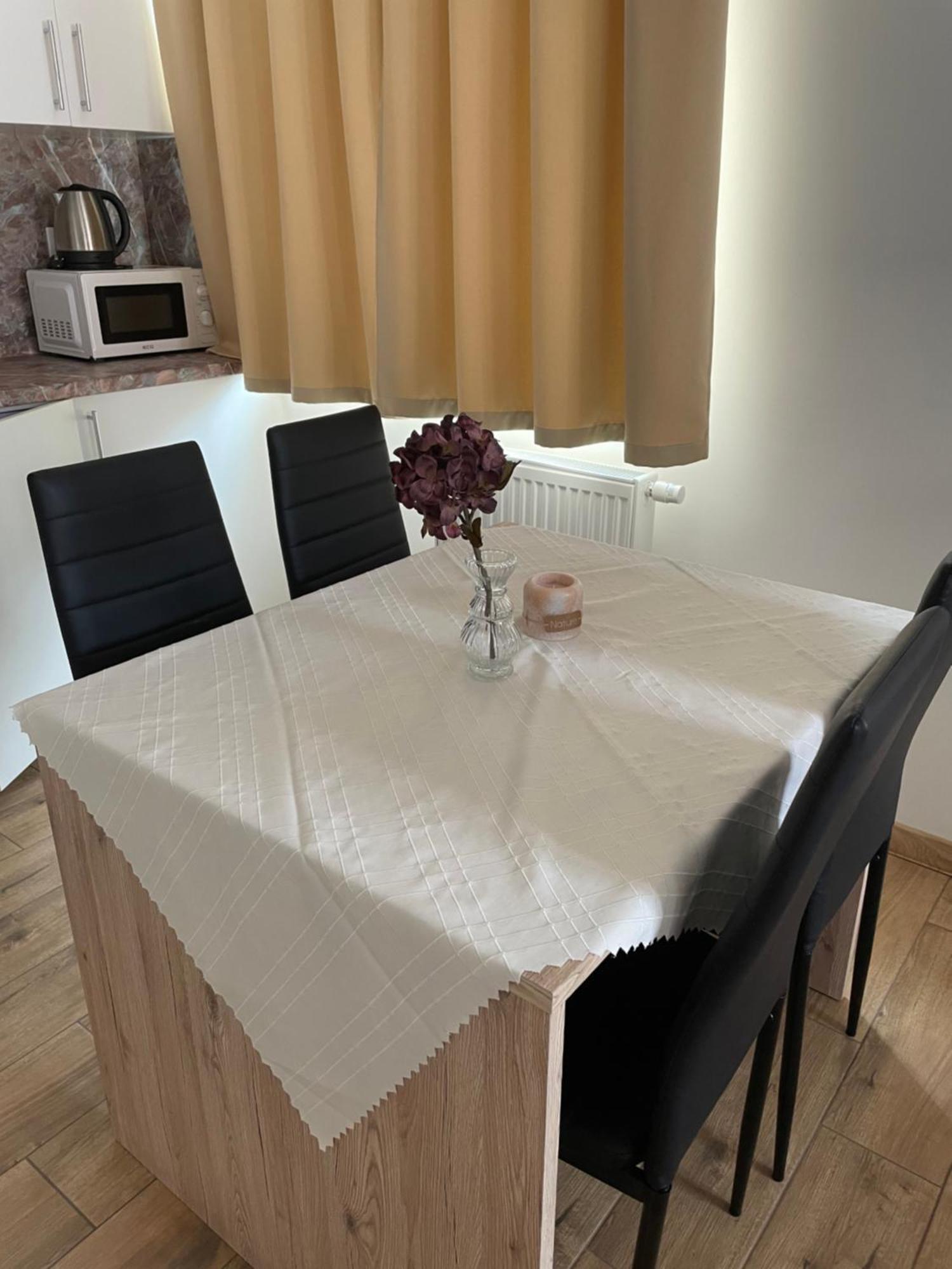 Apartmany Silvia Dunajská Streda Buitenkant foto